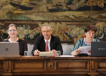 Ricardo Rivero reclama entre 9 y 12 millones para acometer la adaptación a la Ley Orgánica del Sistema Universitario