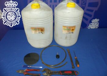 Dos detenidos por forzar vehículos para robar el combustible