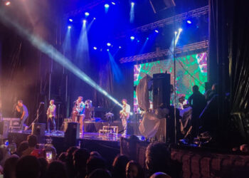 ‘Taburete’ recuerda con sus seguidores más fieles los inicios en Salamanca