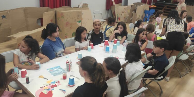 Los vecinos de Castellanos disfrutarán de una amplia oferta con 63 actividades culturales y educativas para el nuevo curso
