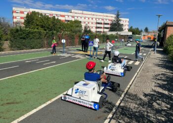 Los escolares de Santa Marta disfrutan de sesiones de educación vial en el Parque Infantil de Tráfico