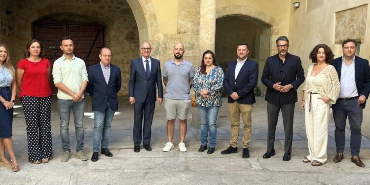 ‘Street Art Provincia de Salamanca’ descubre el arte mural en 35 municipios a través de diez rutas