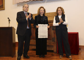 María Fernanda Lorenzo ingresa en la Real Academia de Medicina de Salamanca