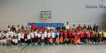 Santa Marta acoge una jornada lúdica y deportiva con la celebración del Pequebasket