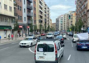 Detenida una mujer por estafar a varias personas alquilando pisos a través de una conocida web