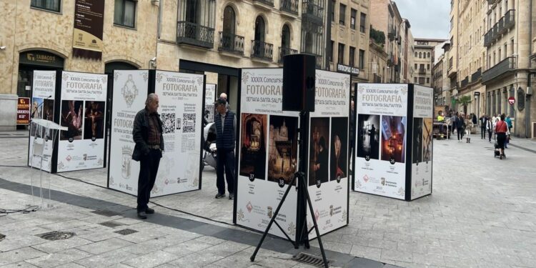 El cartel anunciador de la Semana Santa Salmantina 2024 saldrá de las 40 imágenes expuestas en El Liceo