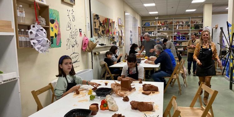 Santa Marta se suma a los talleres intergeneracionales de la Fundación Venancio Blanco