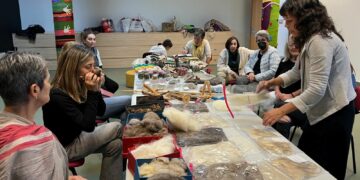 Villamayor celebra el Día de la Mujer Rural con pasacalles, teatro, bailes y una ofrenda floral