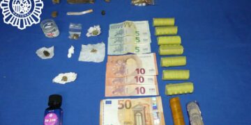Detenido con 126 gramos de hachís y 305 euros en un local alquilado para uso recreativo sin permisos en la zona de Delicias
