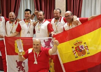 La selección de Castilla y León logra la medalla de Plata en el XIV Campeonato de España de Grandes Peces