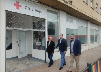 El Ayuntamiento colaborará con Cruz Roja para crear la figura del educador de calle