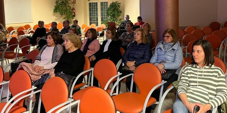 El ‘Punto Violeta’, el ‘Violentómetro’, la ‘Escalera Violeta’ y la lectura del manifiesto centran la semana de actos contra la violencia de género en Cabrerizos