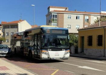 Carbajosa mejorará el servicio de autobús con la ampliación de frecuencias en las horas punta