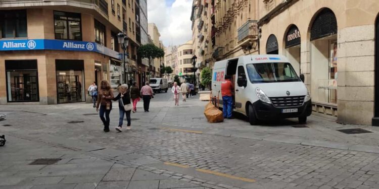 Detenido por el robo de un aspirador y varios objetos de menaje valorados en 566 euros