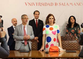 La USAL ‘ficha’ a Ágatha Ruiz de la Prada para completar la formación de sus estudiantes de Bellas Artes