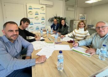 Alumnos de 2º de Bachillerato del IES Torrente Ballester de Santa Marta reciben el tercer premio del XI Concurso INNOVACREAWORK por su proyecto emprendedor ‘Beauty Spa’