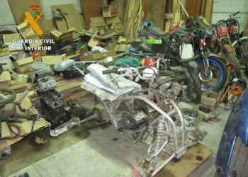 La Guardia Civil localiza y desmantela un taller ilegal en Navasfrías