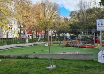 Inversión de 48.000 euros para renovar el parque infantil del Parque Picasso