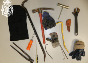 Detenido uno de los tres autores del robo en varias máquinas de lavado de coches