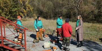 Santa Marta acomete labores de tala y limpieza en dos kilómetros del paseo fluvial de La Fontana y el paseo Río Tormes