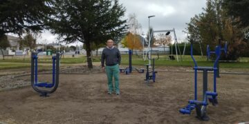 Santa Marta estrena un parque biosaludable en la urbanización Átyka para promover la actividad física entre los vecinos