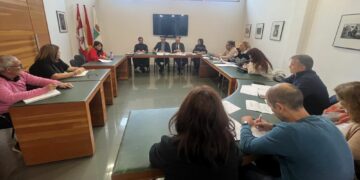 La subida del IBI en Villamayor permitirá recaudar 459.000 euros para afrontar el elevado coste de los servicios municipales