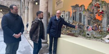 La Diputación presenta el Belén Napolitano creado y montado por la Agrupación Belenista La Morana