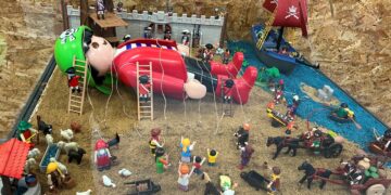 Carbajosa acoge una exposición diferente en la que muestra el mundo de los Playmobil