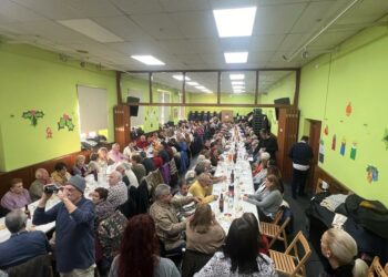 La tradicional comida de los mayores de Villamayor da el pistoletazo de salida a la fiestas navideñas
