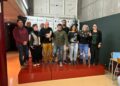 Los pimientos dos salsas y el semifrío de frutas del páramo se coronan en la Feria de Navidad de la Escuela de Hostelería