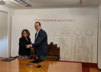 Más de 300 vecinos de Santa Marta han utilizado los programas de atención odontológica para niños y mayores ofrecido por la USAL