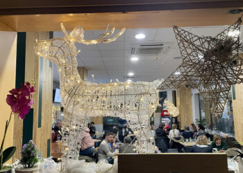 Carbajosa repartirá 600 euros en premios en el ‘V Concurso de Decoración Navideña’ dirigido al comercio local