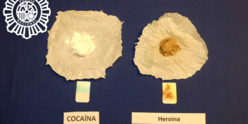 Detenidos dos hombres que ocultaban en su vehículo 50 gramos de cocaína y 30 gramos de heroína