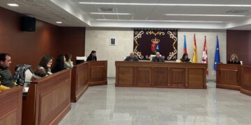 La puesta en marcha del sondeo de la piscina de verano y el arreglo de canalizaciones en el polígono centran las inversiones de Villares para 2024