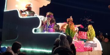 Música y nervios infantiles para ver a Melchor, Gaspar y Baltasar en Cabrerizos