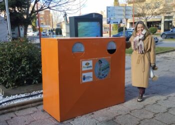 Continúa creciendo la recogida y el reciclaje de ropa y aceite de uso doméstico