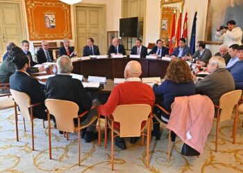 Salamanca mantiene la manifestación y anima a los ciudadanos a acudir a la Plaza Mayor el domingo 21 ‘Por un tren de futuro para Salamanca’