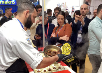 Los chefs de la Escuela de Hostelería de Santa Marta hacen brillar en Madrid Fusión los productos de la gastronomía salmantina