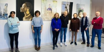 La exposición ‘Impresiones y Expresiones’ muestra los dibujos y pinturas creados por la Asociación ‘Amigos de las Artes de Santa Marta’