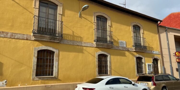 La rehabilitación integral del edificio del antiguo Ayuntamiento de Villares comenzará la próxima semana con un coste superior a los 500.000 euros