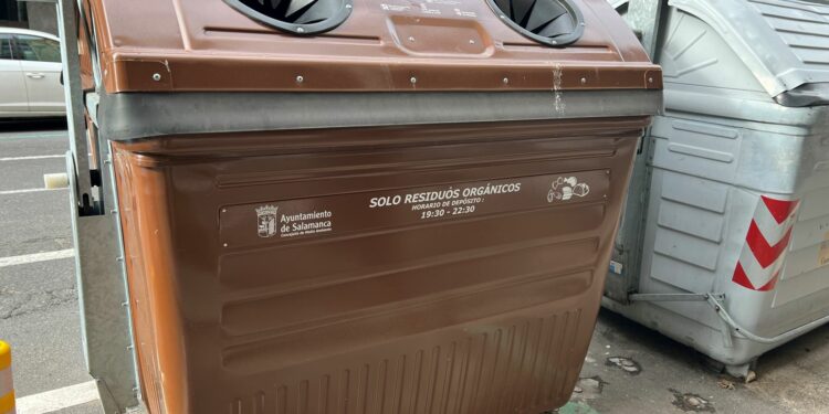 El nuevo contrato de limpieza y recogida de residuos en Carbajosa supondrá 2,1 millones e incorporará el contenedor marrón de materia orgánica
