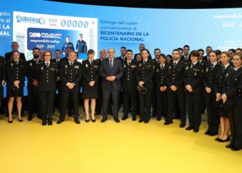 La ONCE dedica el cupón del sábado al 200 aniversario de la creación de la Policía Nacional