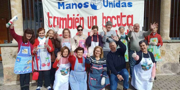 La Operación Bocata reparte 1.312 bocadillos y recauda 6.803 euros que se destinarán a un proyecto de seguridad alimentaria en la India