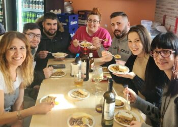 La degustación de chanfaina inicia el programa festivo de San Blas en Castellanos