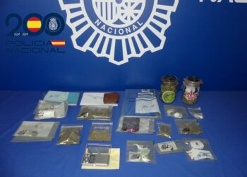 Detenido por tráfico de drogas un hombre sobre el que pesaba una orden de ingreso en prisión