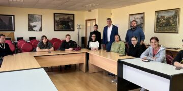 Ocho desempleados comienzan su formación en jardinería con la AFE ‘Paisajes de Cabrerizos’