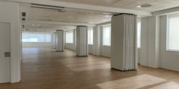 El Grupo Popular denuncia que el Edificio Multiusos continúa cerrado diez meses después y se ha convertido en ‘el edificio de la vergüenza’