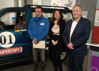 El Rally Solidario ‘Sans Frontiéres’ llevará material escolar a una escuela del norte de África