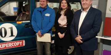 El Rally Solidario ‘Sans Frontiéres’ llevará material escolar a una escuela del norte de África