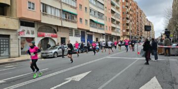 Juan Bueno y Gema Martín ganan la XII Media Maratón ‘Ciudad de Salamanca’